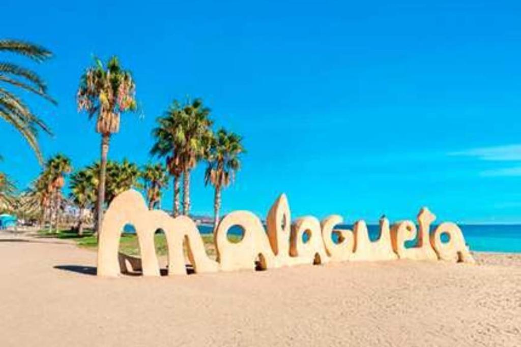Malagueta 1 Linea De Playa Daire Málaga Dış mekan fotoğraf
